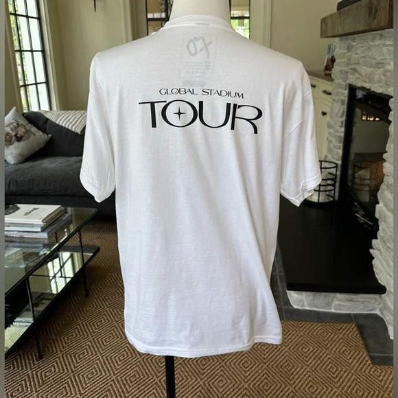 THE Weeknd XO Men’s VIP After Hours Til Dawn 2022 Global Stadium Tee Size L - Picture 6 of 10